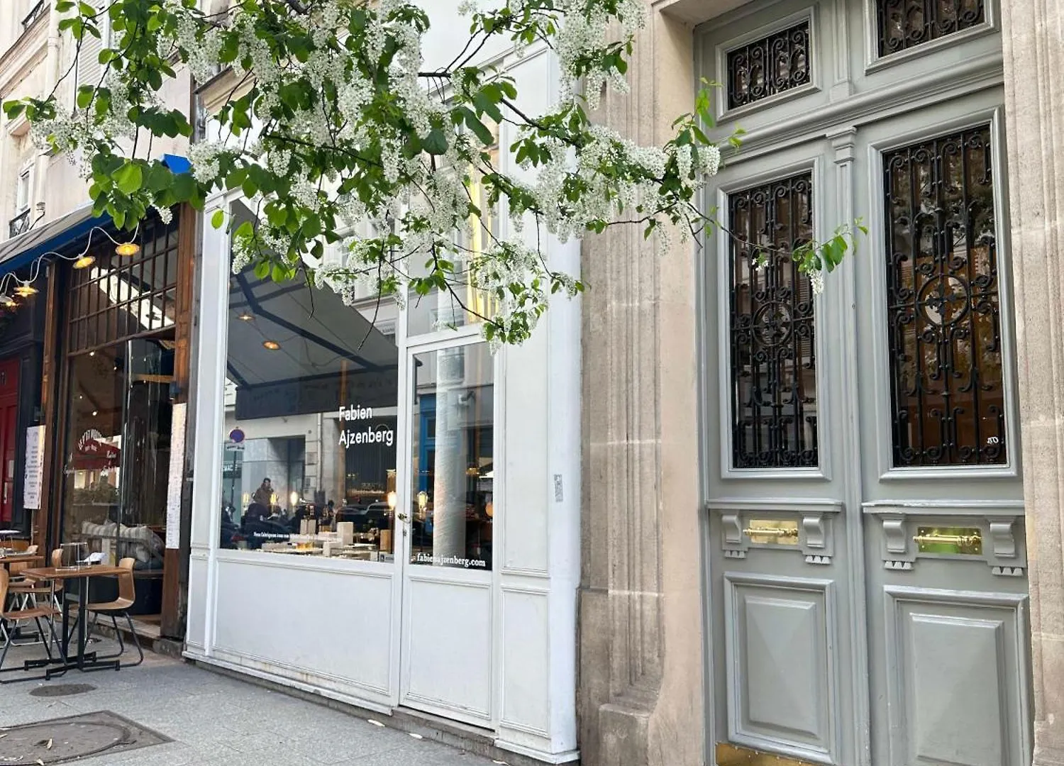Modern & Dreamy Duplex In Le Marais 아파트 파리