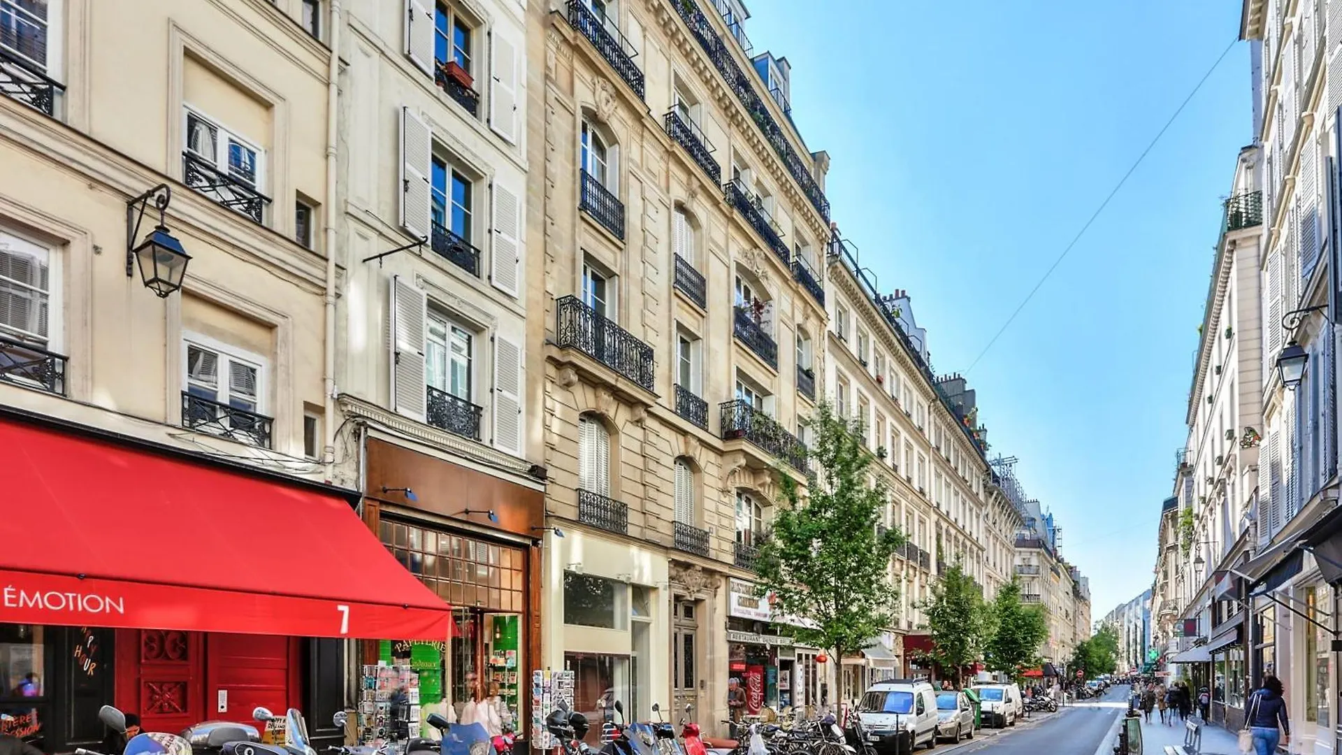 Modern & Dreamy Duplex In Le Marais * Paris
